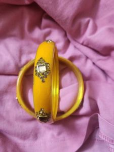 Yellow Bangle Set