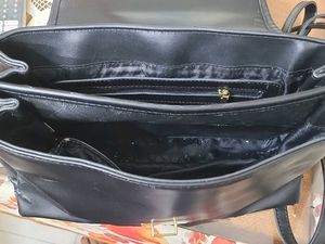 VanHeusen Hand Bag With Handle &amp;sling