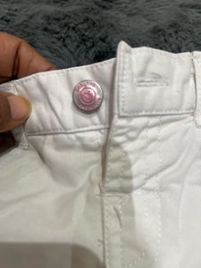 2 White And Yellow Girls' Shorts