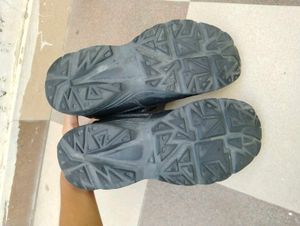 Trekking Shoes