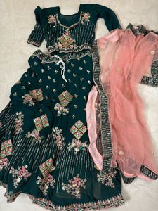 Never Used Lehenga Choli With Dupatta