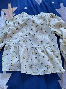 Girls&#39; Floral Top &amp; Tulle Skirt Set