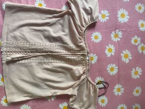Off Should Patterned Top
