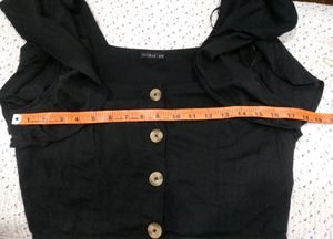 Black Crop Top