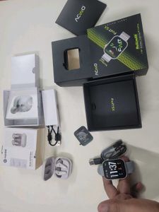 Earbuds And Smartwatch