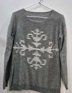Stylish Grey woolen top