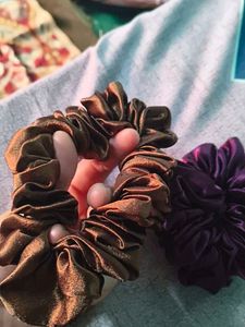 Stylish Hair Scrunchies pack of 2