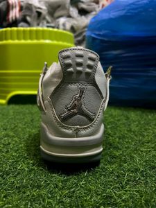 Dior Retro 4