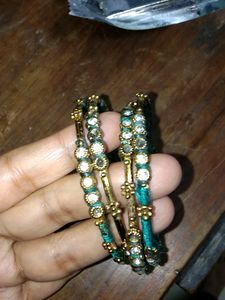 #green Set Of 4 Silk Thread Bangles Grab Now