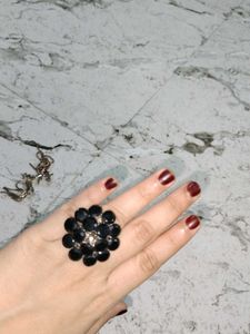Black Stone Ring And Cuff Earrings