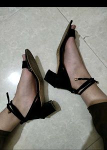 Wrapping Heels