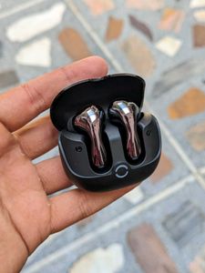 Boult Klarity 1 Earbuds Brand New TWS Rs 999