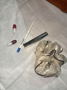 combo of kajal, mini lipstick,scrunchie,mascara😇