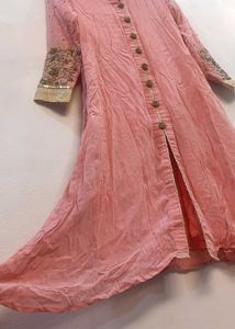Embroidered Pink Kurta
