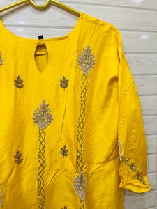 Yellow Kurti With Dupatta