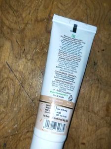 Mamaearth Rice Dewy Bright Face Wash