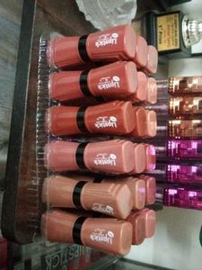 Deferent Type Lipstick And Lipbalm