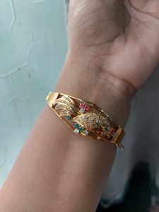 Gold Water Work Bangel