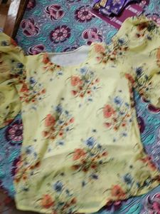 Floral Print Top