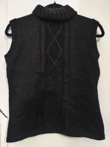 Sleeveless Turtleneck Knit Vest