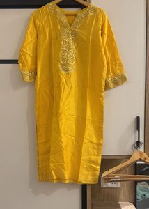 Yellow Straight Fit Suit