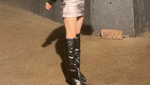 Black Boots