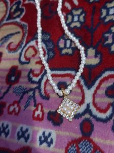 Pretty Pearly Pendant✨