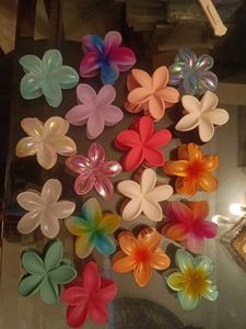 flower claw clips