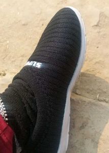 Stylish Black Slip-On Sneakers