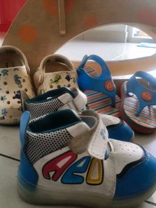 3 pairs of baby foot wear from babg hug brand