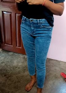 ROADSTER SKINNY JEANS FOR WOMENS