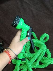 Water Pipe With Spray Gun