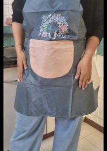 Kitchen Apron for Women with Big Front Pocket😍😍