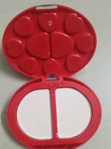 TIYA Makeup Palette