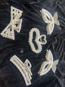 Pearl Hair Claw Clip Set