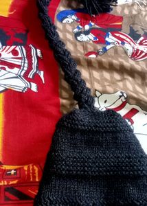 Hand-Knitted Beanie - Black