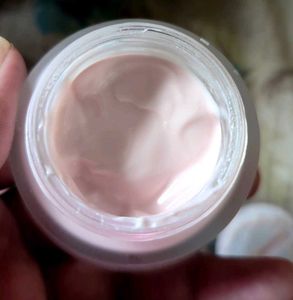 BRIGHT BEAUTY LIGHT CREAM WITH UV FILTER