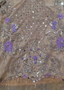 Elegant Pakistani Salwar Kameez