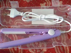 Mini Portable Hair Straightener - Travel-Friendly