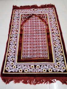 New Prayer Rug (Janamaz)