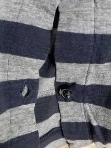 Striped Women&#39;s Top