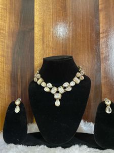 Elegant Necklace &amp; Earring Set