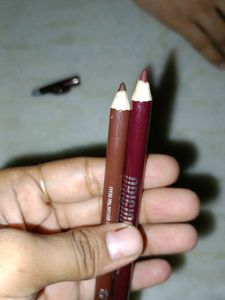 ADS Lip Liner And Eye Colour