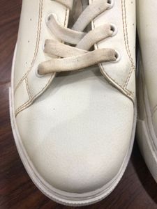 Zudio Casual White Sneakers UK9