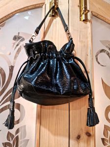 Pelle Borsa Vintage Leather Potli Bag