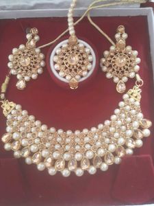 Elegant Pearl &amp; Goldtone Jewelry Set