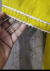 AKS Kurta Set From AJIO