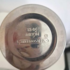 PRICE DROP: Milton Thermosteel Thermos 750 ml: New