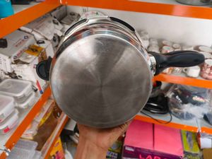 Pigeon Pressure Cooker