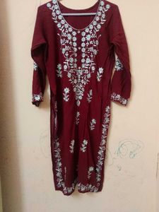 Embroidery Kurthi Set